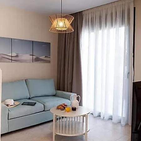 Hotel Anny Residences &